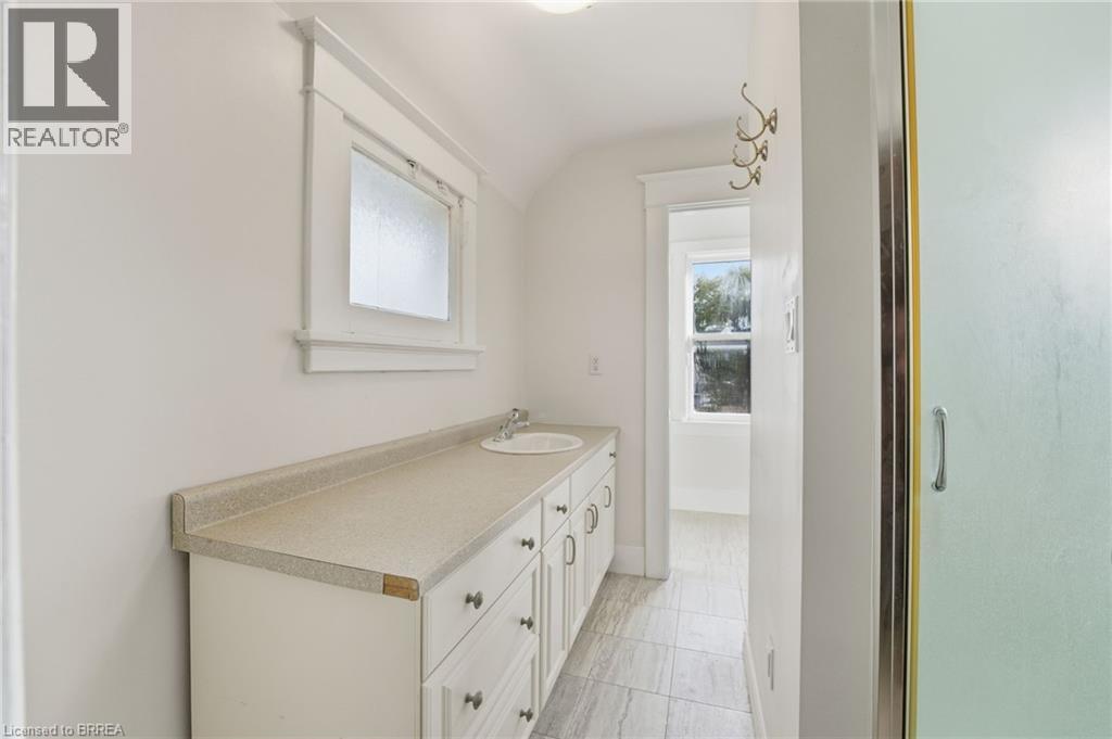 117 Murray Street, Brantford, Ontario  N3S 5P5 - Photo 16 - 40777820
