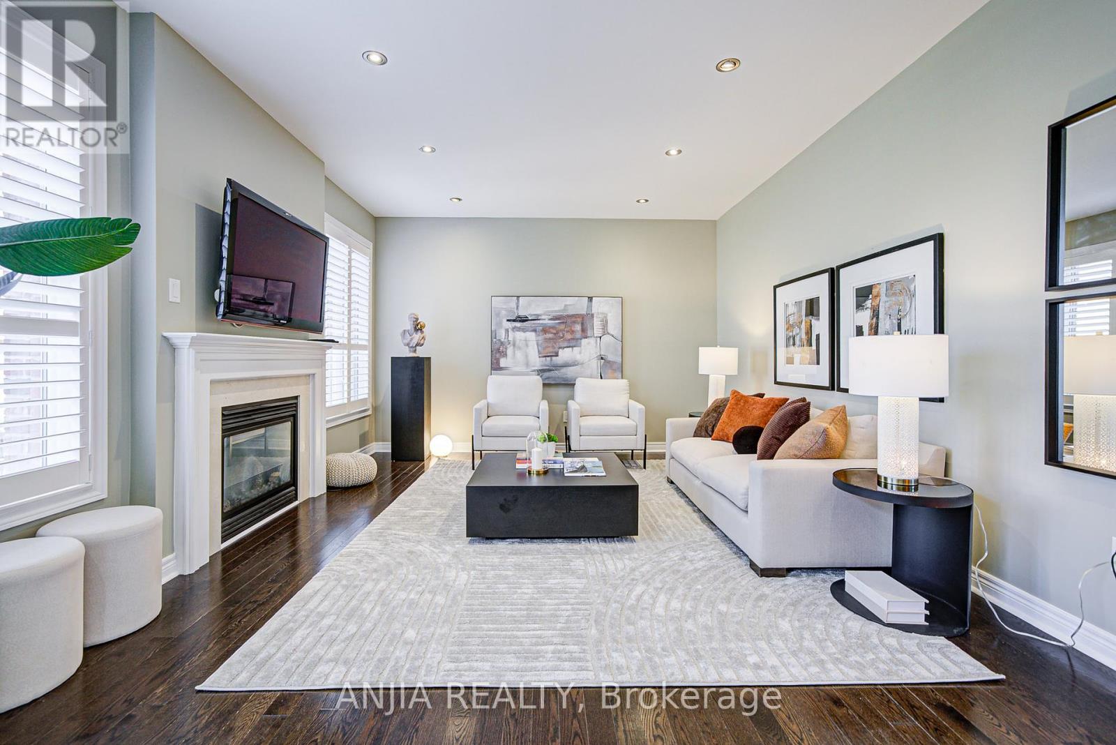 96 Brock Avenue, Markham, Ontario  L6C 0S7 - Photo 16 - N12456402