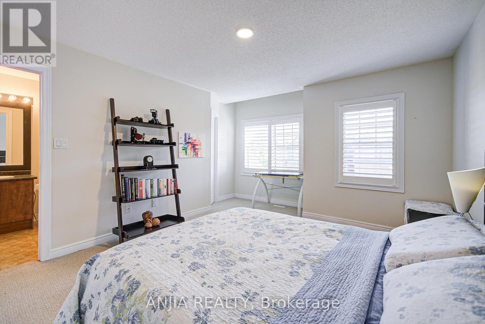 96 Brock Avenue, Markham, Ontario  L6C 0S7 - Photo 23 - N12456402