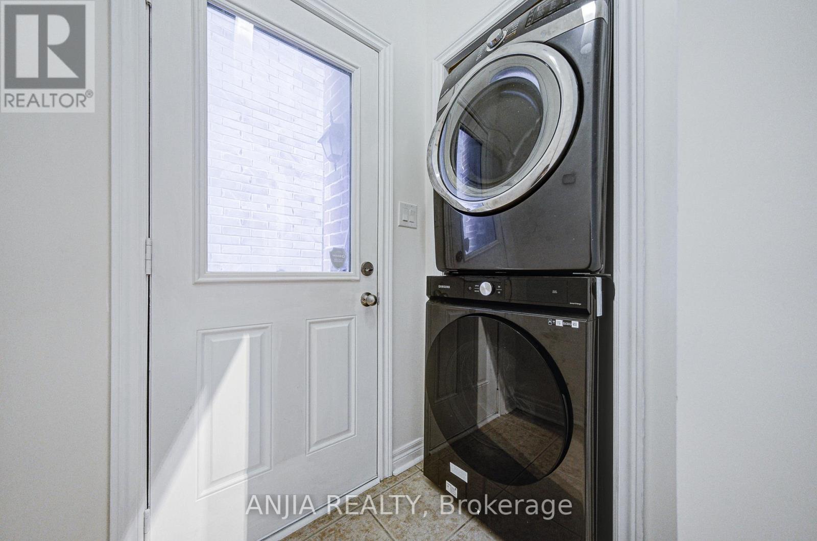 96 Brock Avenue, Markham, Ontario  L6C 0S7 - Photo 29 - N12456402
