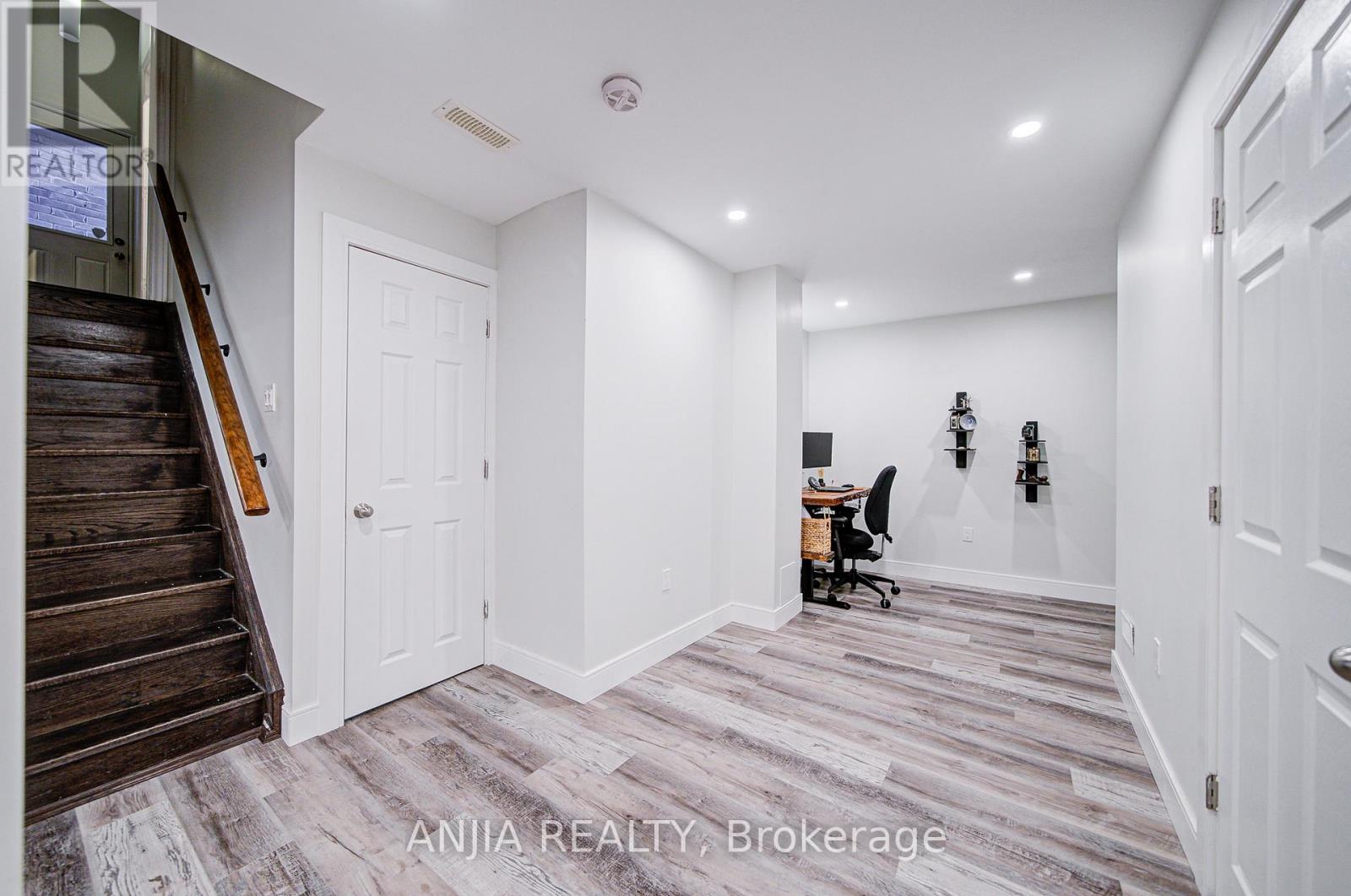 96 Brock Avenue, Markham, Ontario  L6C 0S7 - Photo 33 - N12456402