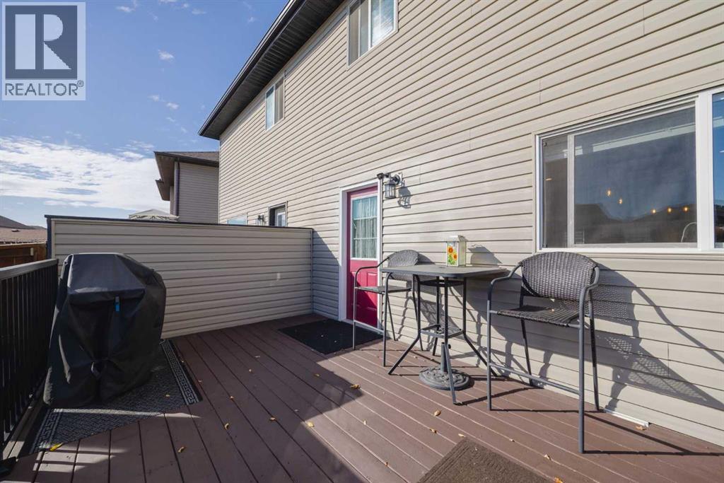 47 Luxstone Point Sw, Airdrie, Alberta  T4B 0H7 - Photo 33 - A2262970