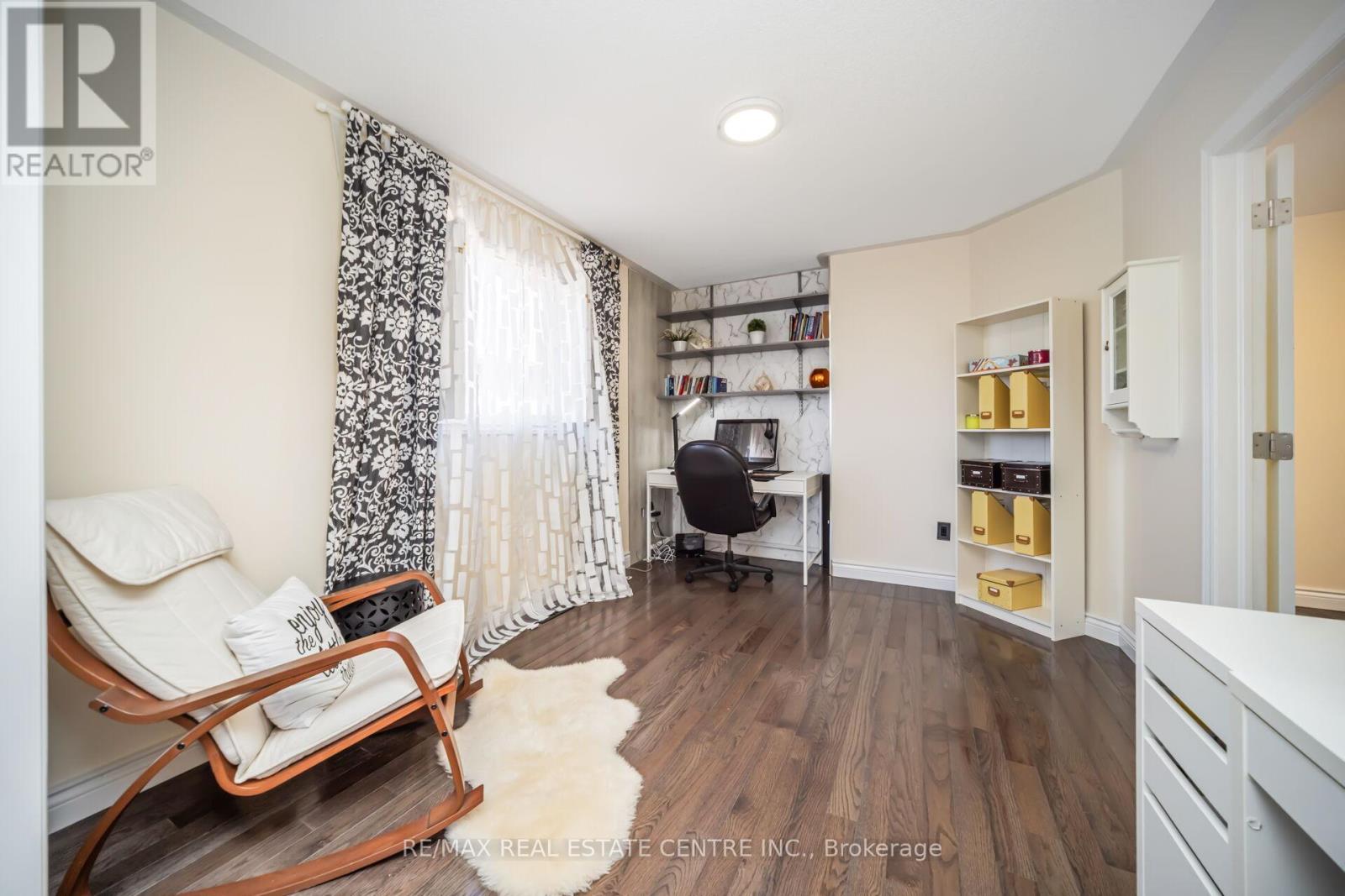 26 Porchlight Road, Brampton, Ontario  L6X 4S2 - Photo 25 - W12451775