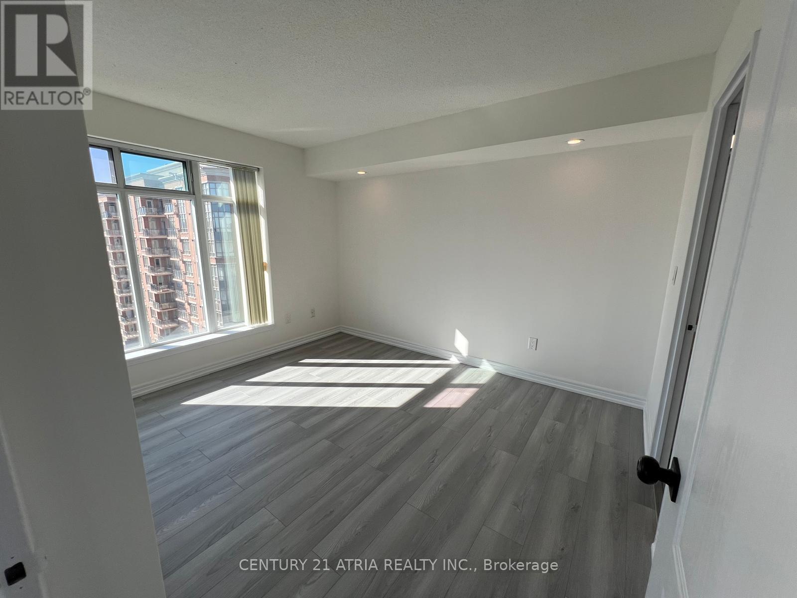 1110 - 135 Pond Drive, Markham, Ontario  L3T 7V6 - Photo 14 - N12452022