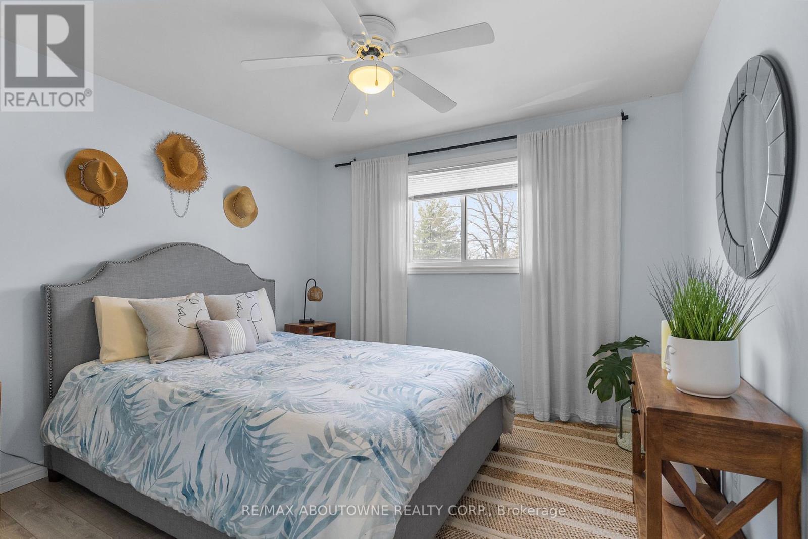 1877 River Road W, Wasaga Beach, Ontario  L9Z 1L1 - Photo 14 - S12456305