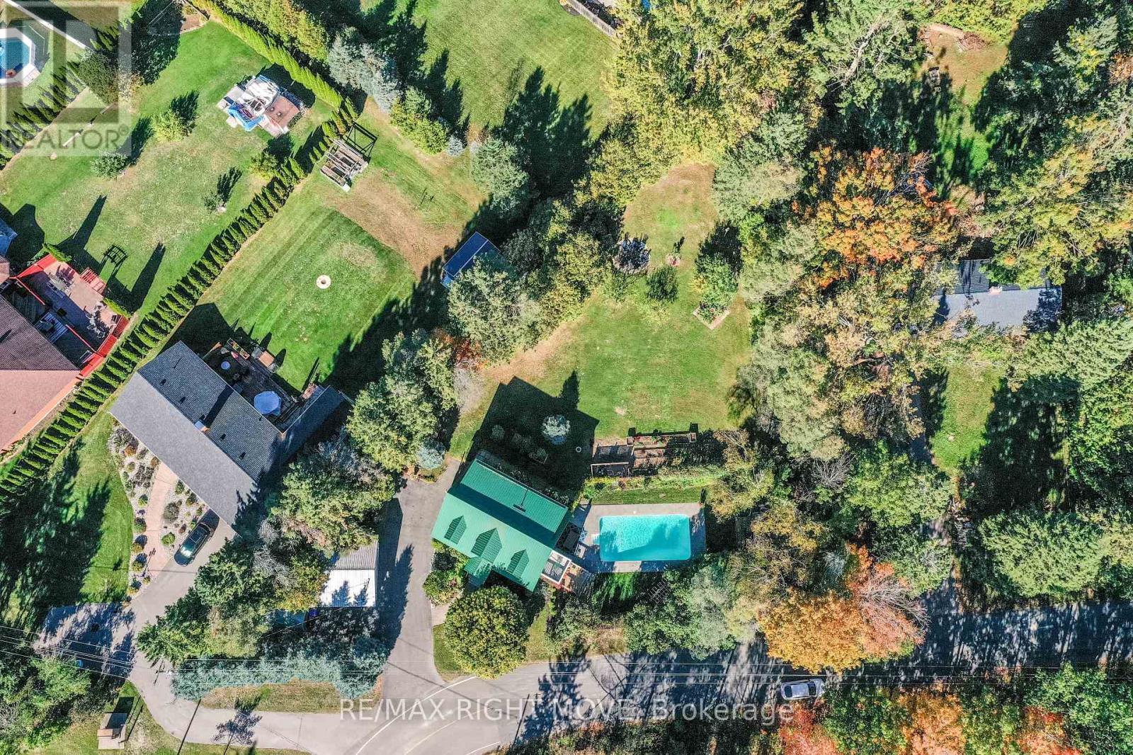4043 Digby Drive, Severn, Ontario  L3V 0X4 - Photo 47 - S12456315