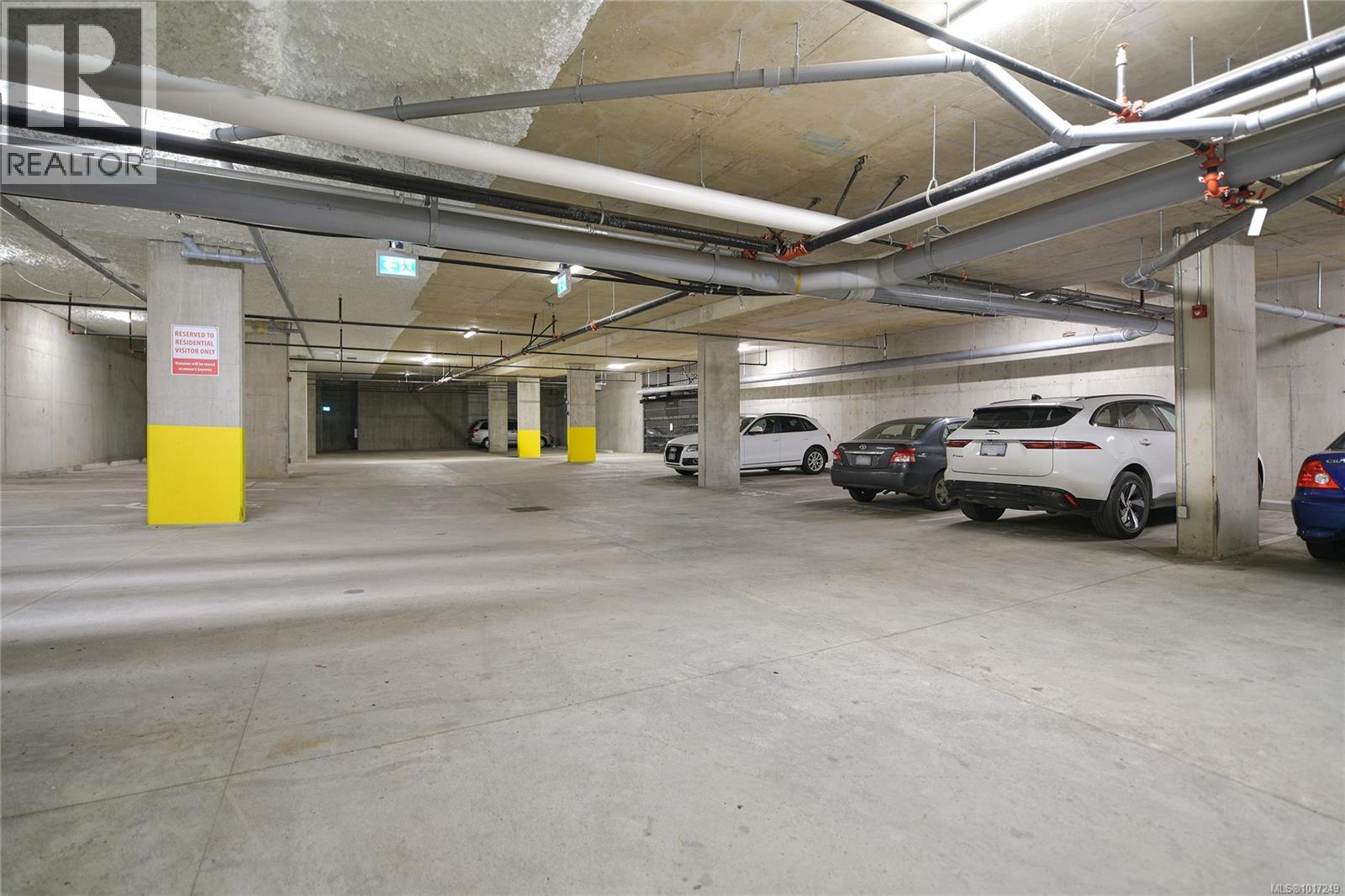 302 5118 Cordova Bay Rd, Saanich, British Columbia  V8X 1R1 - Photo 73 - 1017249