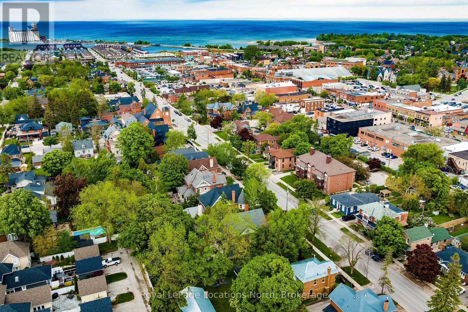 234 Pine Street, Collingwood, Ontario  L9Y 2P2 - Photo 44 - S12456481