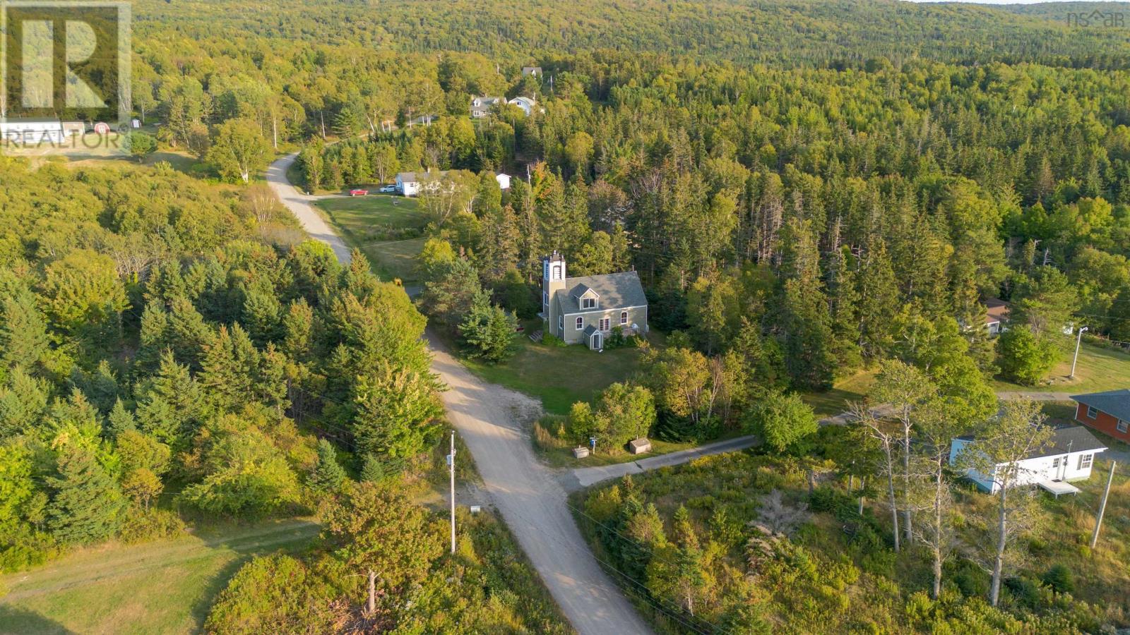 18 Kellys Lane, Englishtown, Nova Scotia  B0C 1H0 - Photo 4 - 202523878