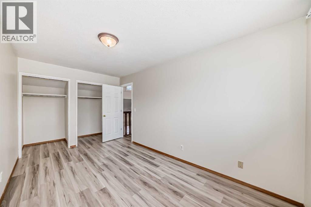 652 Queensland Drive Se, Calgary, Alberta  T2J 4G7 - Photo 19 - A2203586