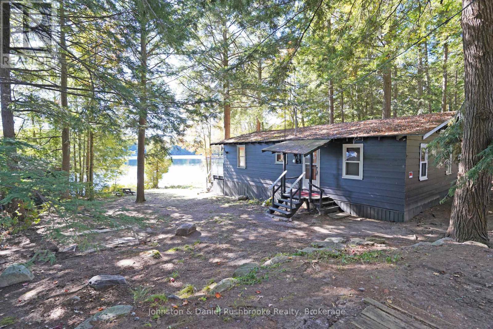 1127 Keeler Road, Muskoka Lakes (Wood (Muskoka Lakes)), Ontario  P0C 1M0 - Photo 15 - X12456494