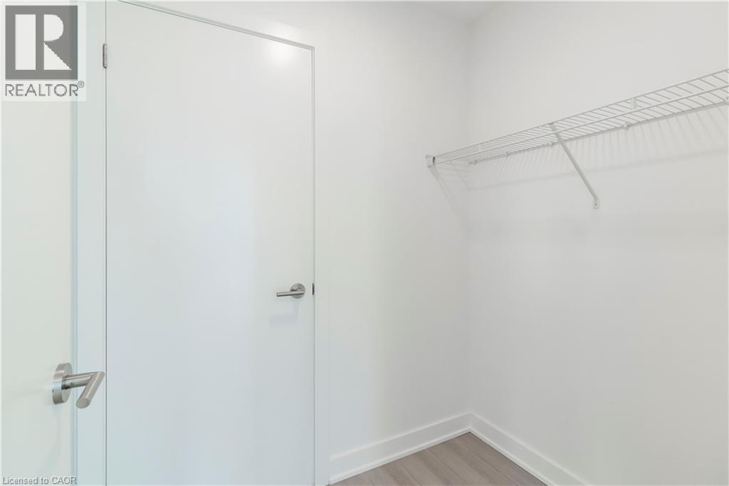 25 Wellington Street S Unit# 1804, Kitchener, Ontario  N2G 0G5 - Photo 20 - 40772241