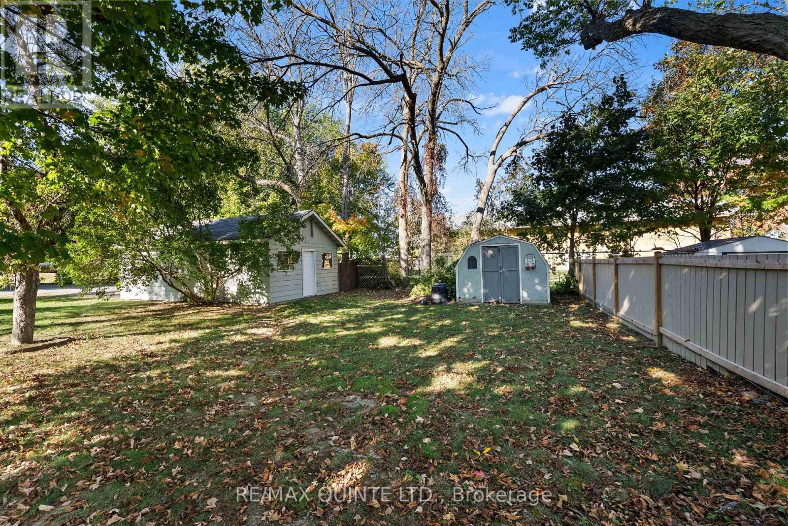 22 Maple Avenue, Prince Edward County (Picton Ward), Ontario  K0K 2T0 - Photo 36 - X12456462