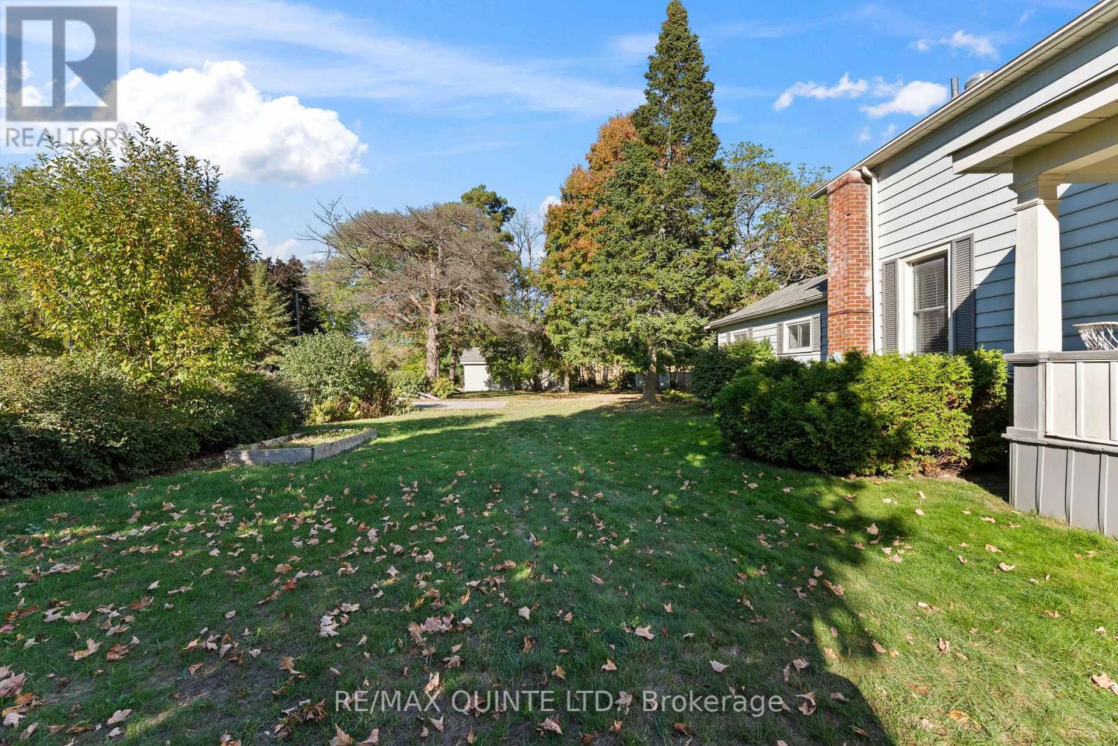 22 Maple Avenue, Prince Edward County (Picton Ward), Ontario  K0K 2T0 - Photo 38 - X12456462