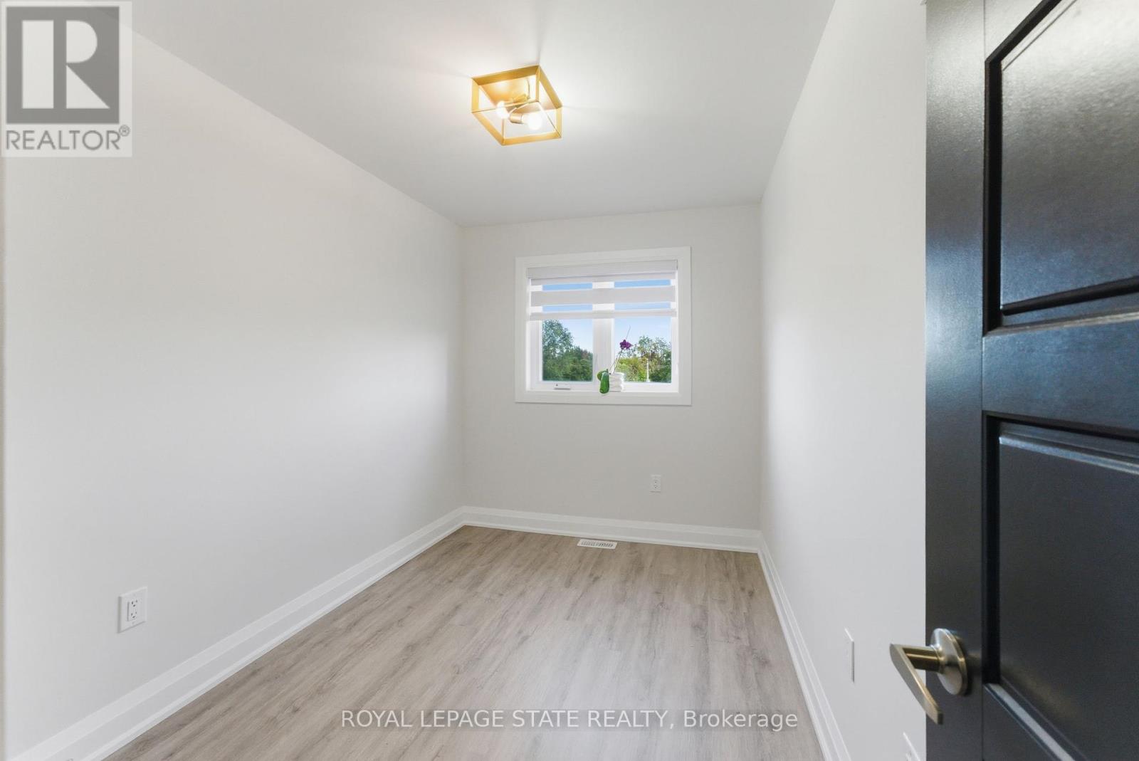 74 Melbourne Street, Hamilton, Ontario  L8P 2A6 - Photo 27 - X12443071
