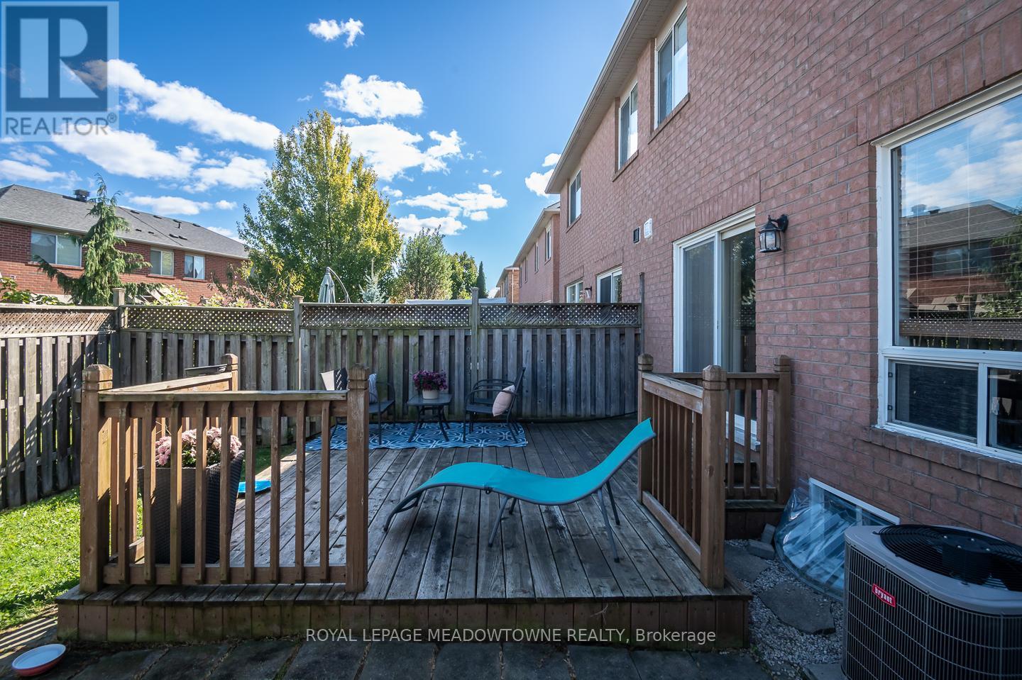701 Thompson Road S, Milton, Ontario  L9T 5W8 - Photo 39 - W12456331