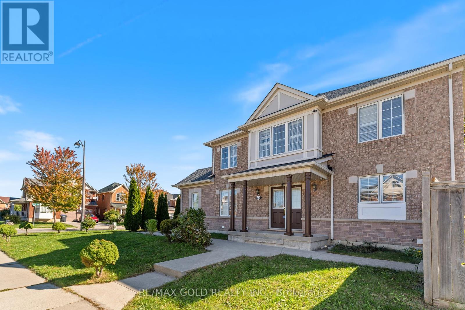 23 Lyric Road, Brampton, Ontario  L6S 0B4 - Photo 6 - W12456352