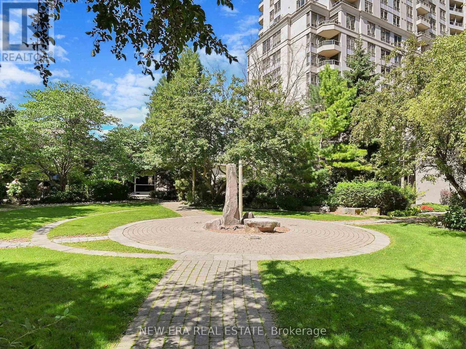 923 - 3888 Duke Of York Boulevard, Mississauga, Ontario  L5B 4P5 - Photo 35 - W12456362