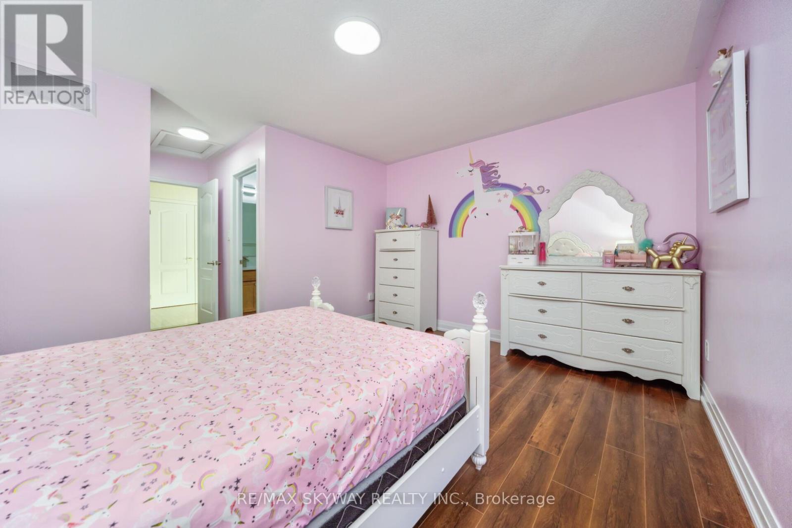 90 Aylesbury Drive, Brampton, Ontario  L7A 0W3 - Photo 31 - W12456365