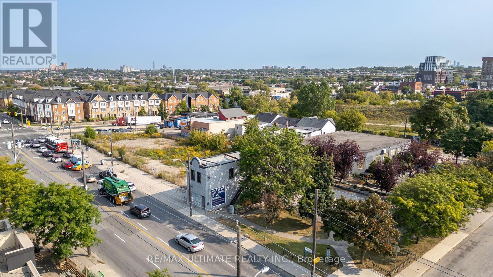 603 Keele Street N, Toronto, Ontario  M6N 3E5 - Photo 11 - W12456390