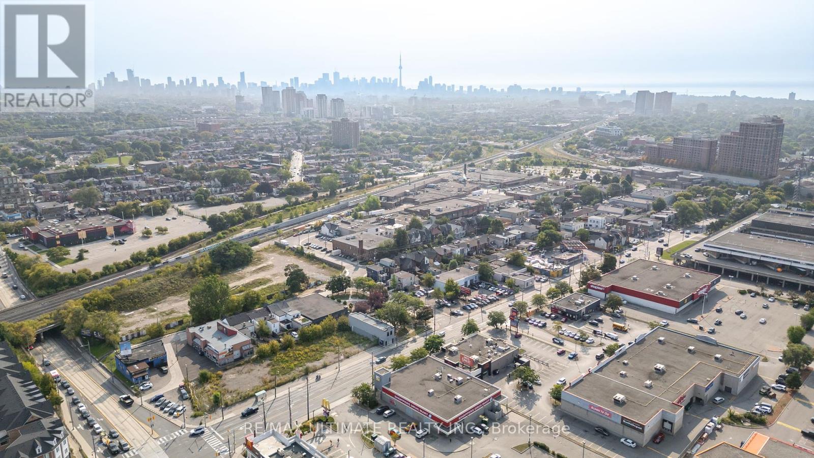 603 Keele Street N, Toronto, Ontario  M6N 3E5 - Photo 15 - W12456390