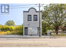 603 KEELE STREET N, Toronto, Ontario