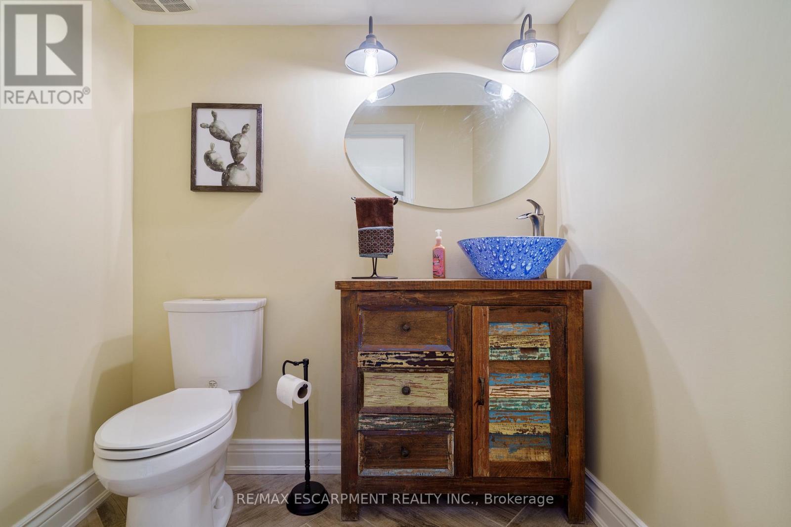 317 Great Lakes Boulevard, Oakville, Ontario  L6L 0A4 - Photo 32 - W12456397