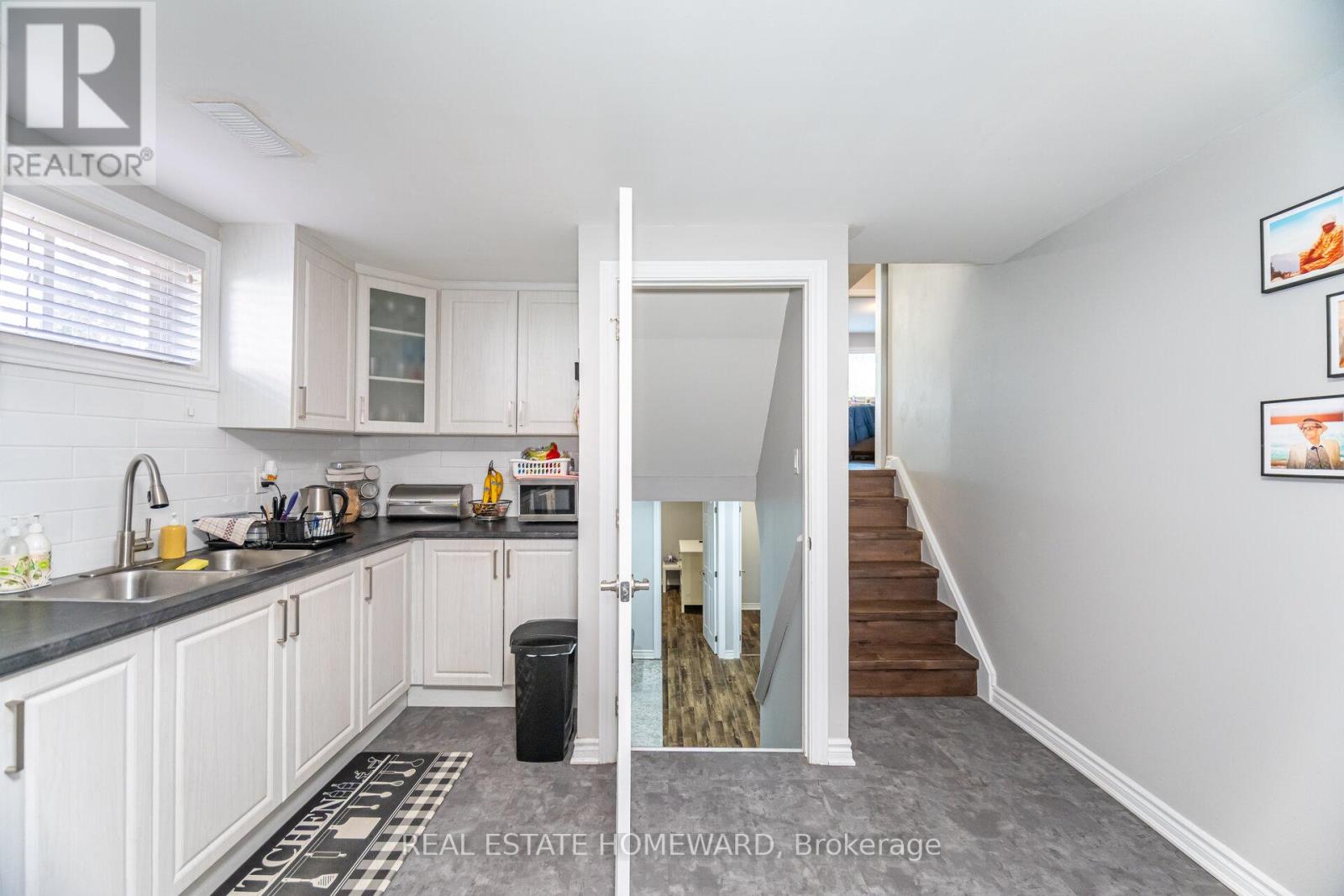 309 Royal Salisbury Way, Brampton, Ontario  L6V 3G4 - Photo 28 - W12456406