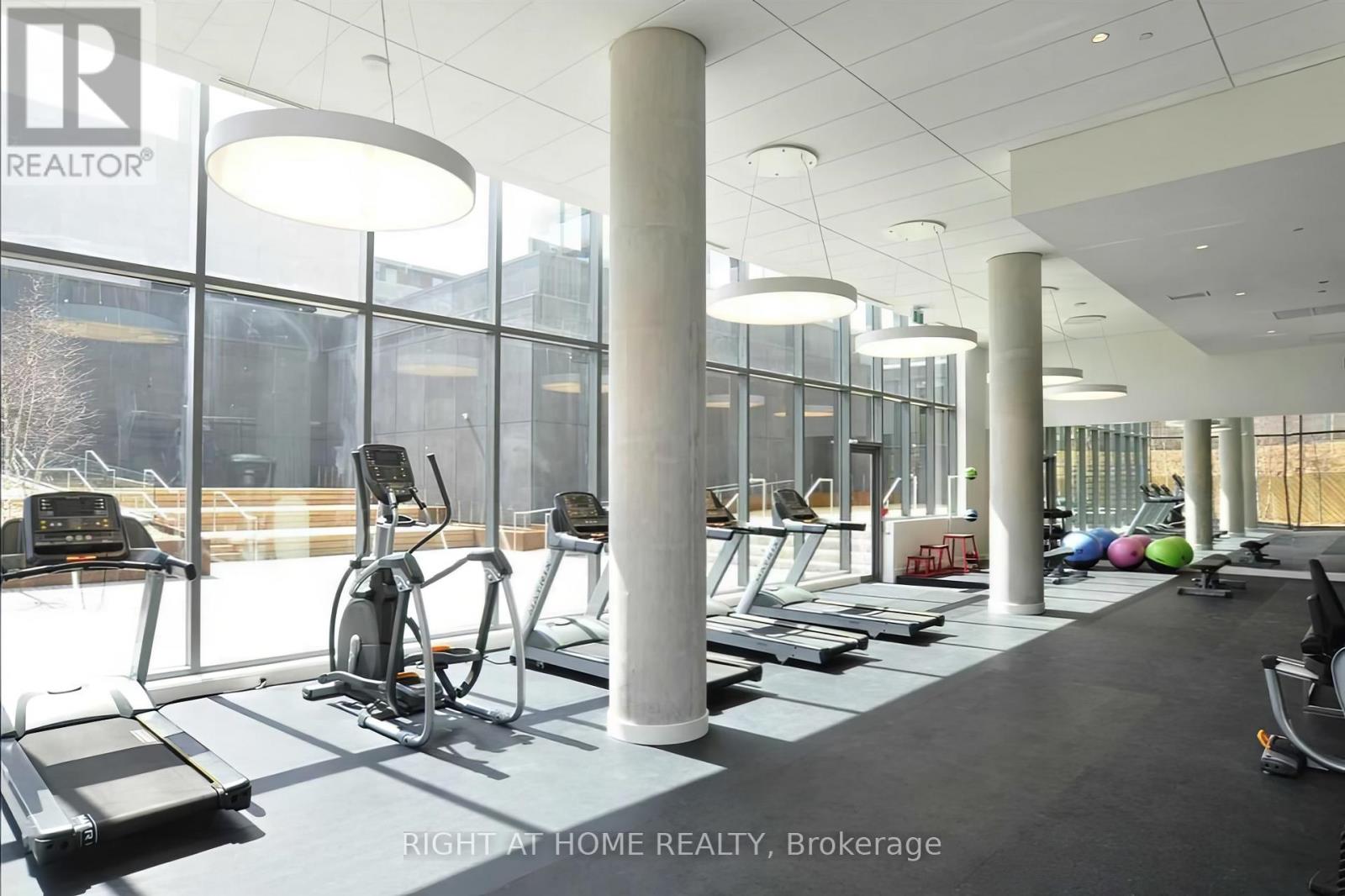 608 - 160 Flemington Road, Toronto, Ontario  M6A 1N6 - Photo 19 - W12456408