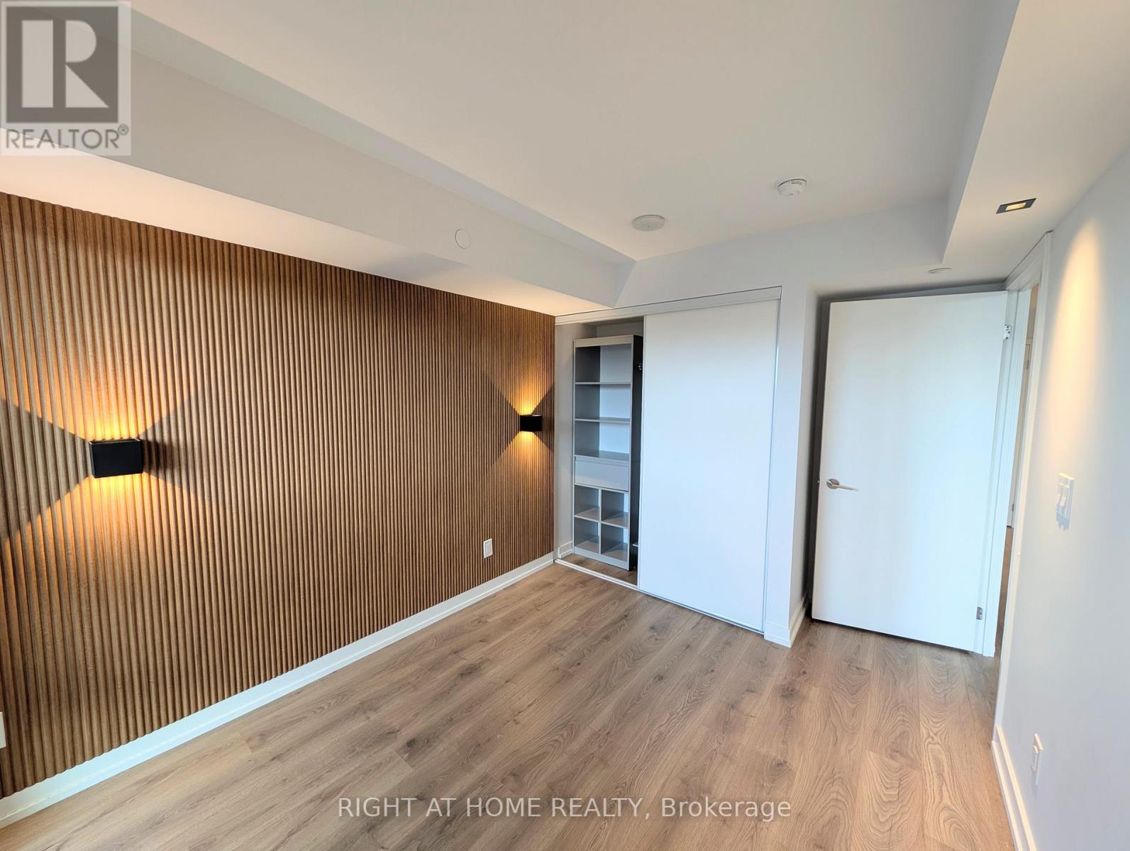 608 - 160 Flemington Road, Toronto, Ontario  M6A 1N6 - Photo 9 - W12456408