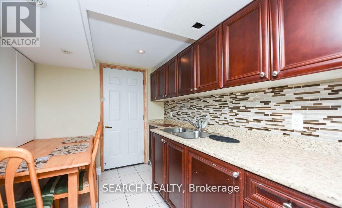 Basement - 93 Templehill Road, Brampton, Ontario  L6R 3S1 - Photo 7 - W12456418