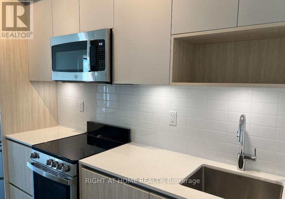 616 - 801 The Queensway, Toronto, Ontario  M6N 1K8 - Photo 5 - W12456426