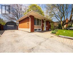 530 LEES LANE, Oakville, Ontario