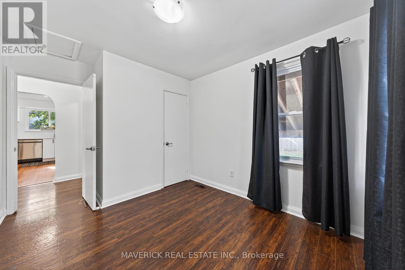 151 Elliott Street, London East (East C), Ontario  N5Y 2G1 - Photo 10 - X12456448