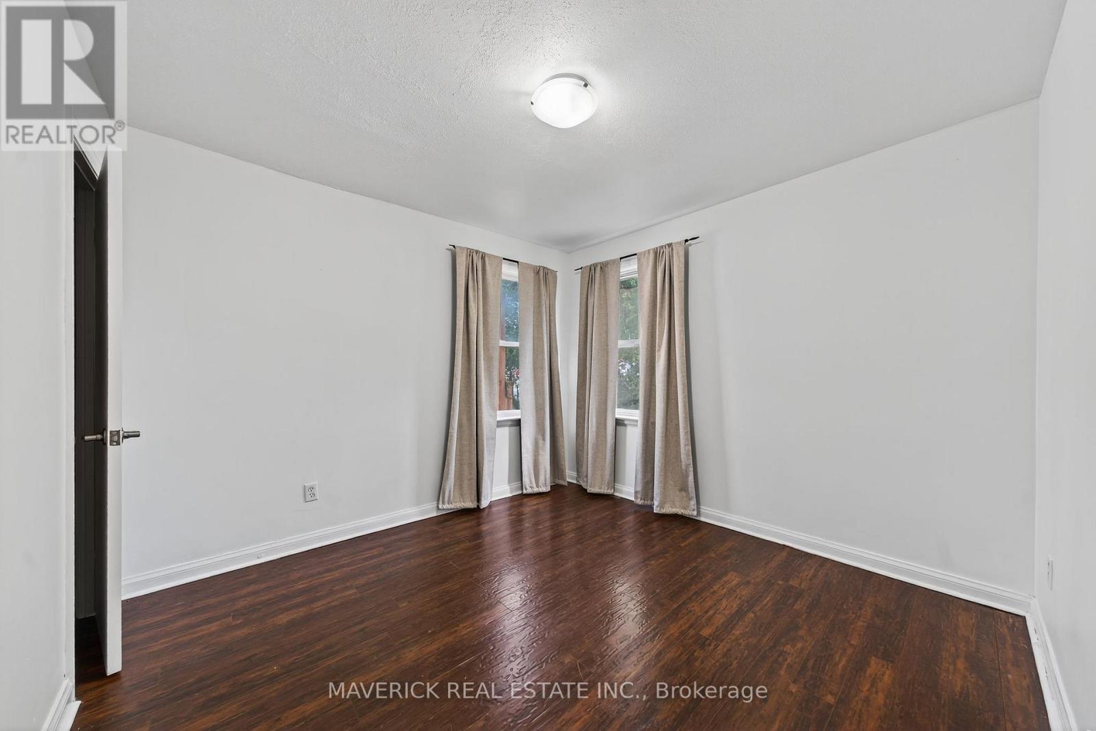 151 Elliott Street, London East (East C), Ontario  N5Y 2G1 - Photo 31 - X12456448