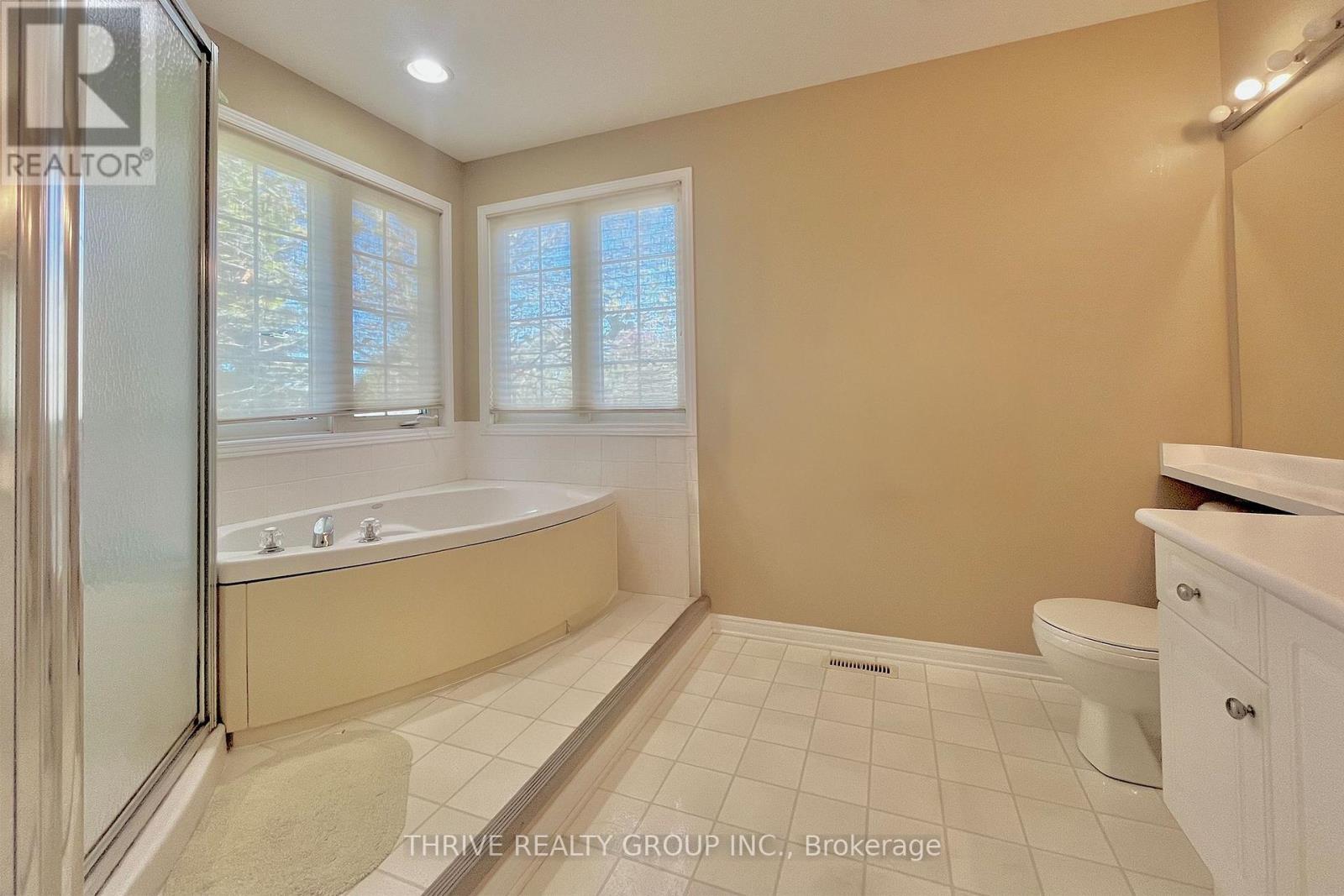 50 - 320 Ambleside Drive, London North, Ontario  N6G 5H9 - Photo 13 - X12456455