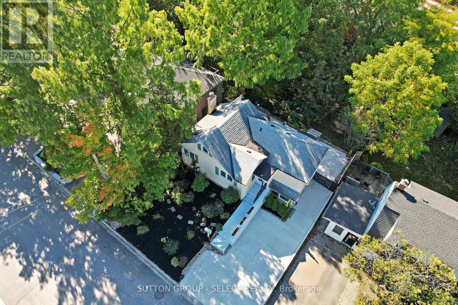 413 Old Wonderland Road, London South, Ontario  N6K 3R1 - Photo 44 - X12456472