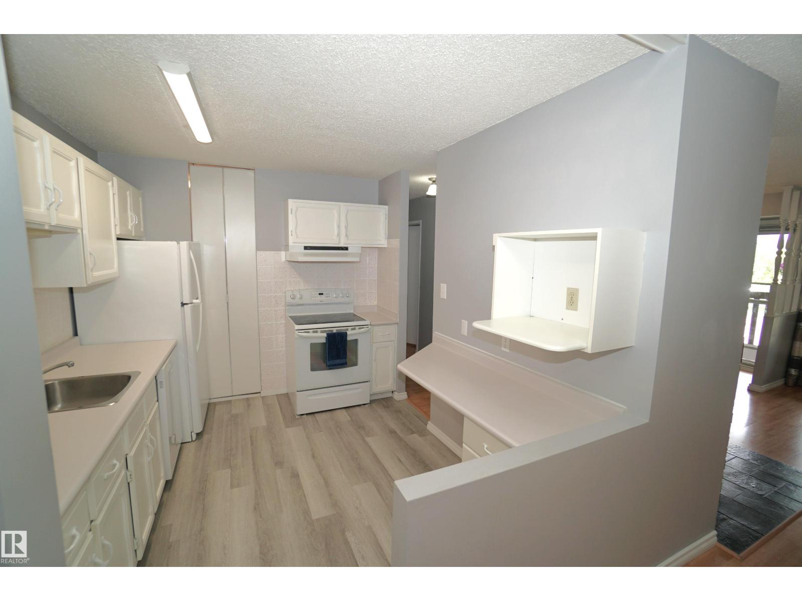245 Surrey Gardens Gd Nw, Edmonton, Alberta  T5T 1Z3 - Photo 11 - E4461648