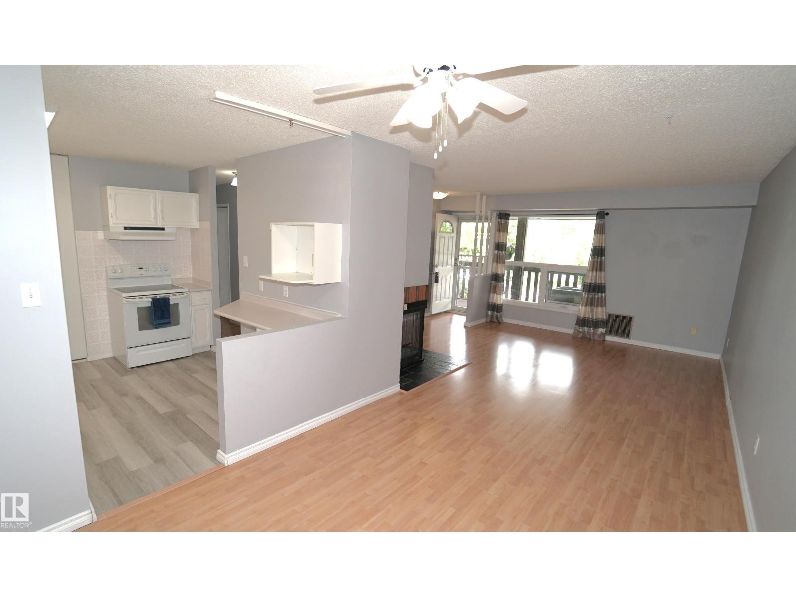 245 Surrey Gardens Gd Nw, Edmonton, Alberta  T5T 1Z3 - Photo 7 - E4461648