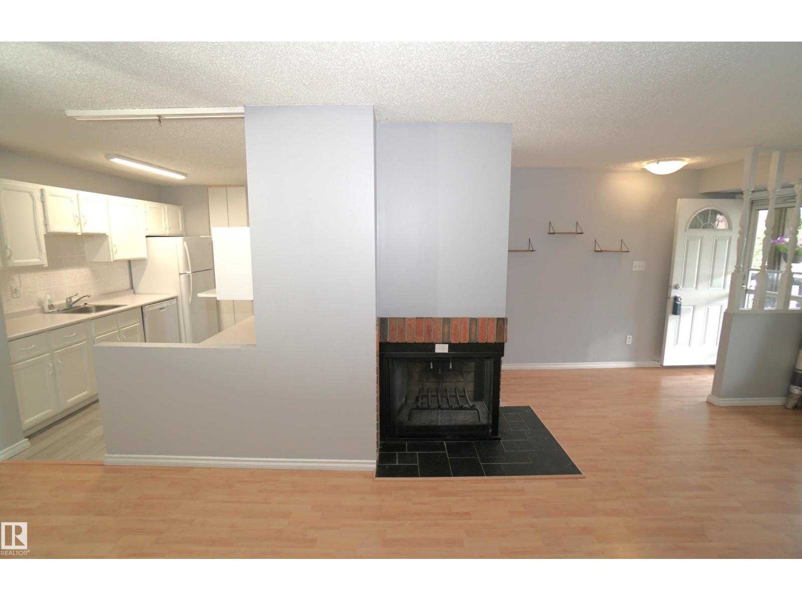 245 Surrey Gardens Gd Nw, Edmonton, Alberta  T5T 1Z3 - Photo 8 - E4461648