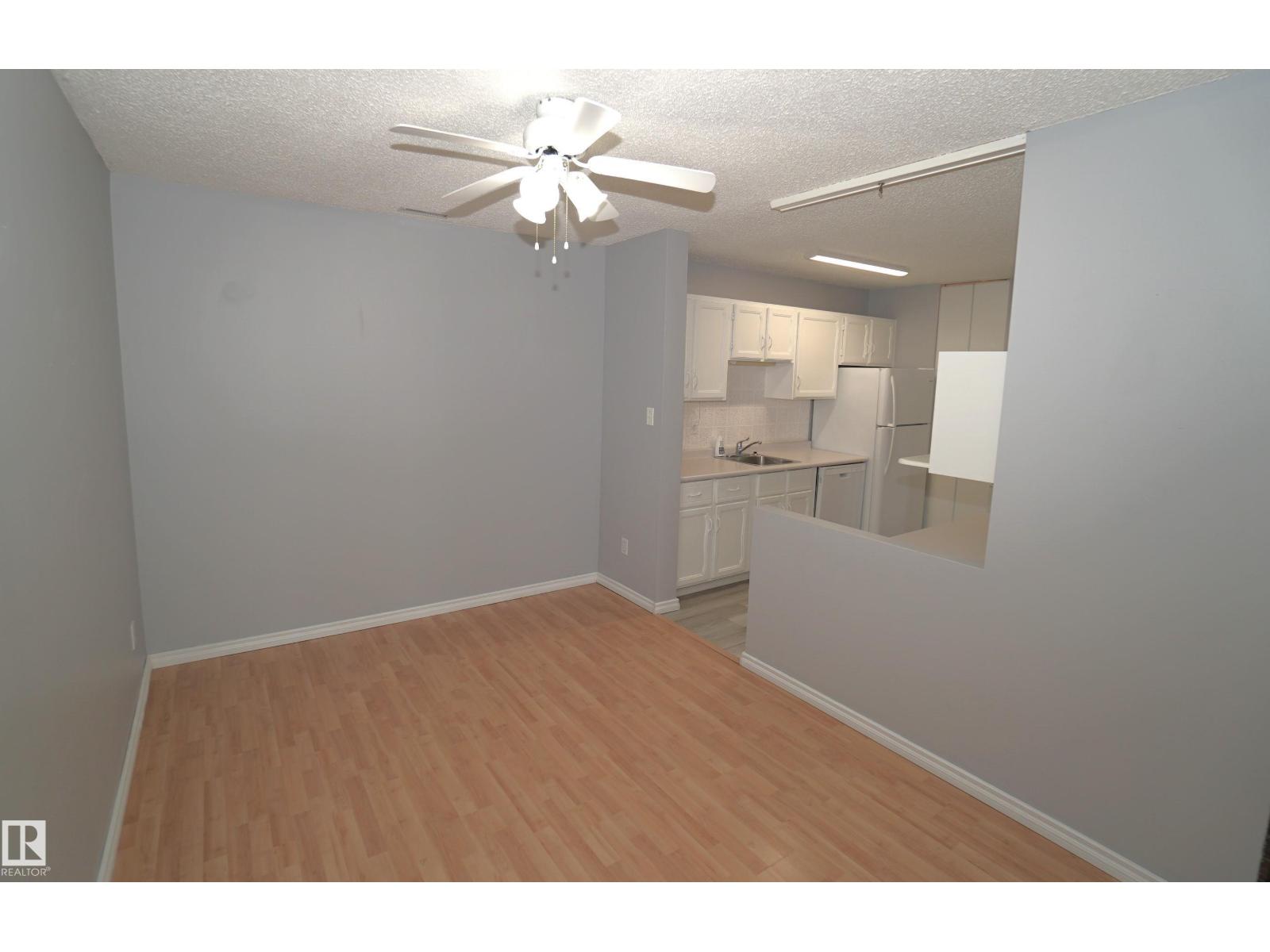245 Surrey Gardens Gd Nw, Edmonton, Alberta  T5T 1Z3 - Photo 9 - E4461648