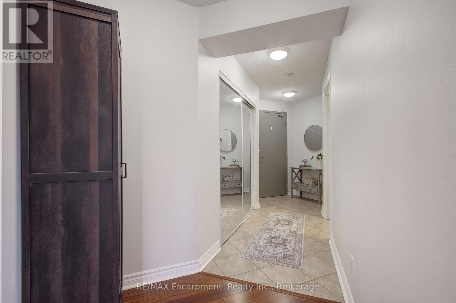 311 - 2325 Central Park Drive, Oakville, Ontario  L6H 0E2 - Photo 34 - W12456484
