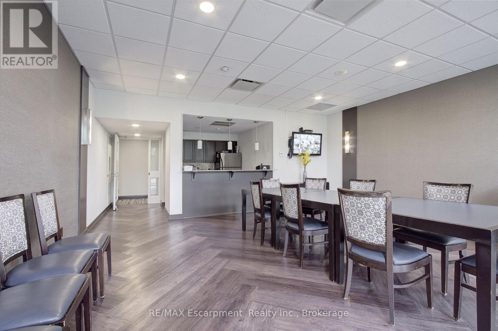 311 - 2325 Central Park Drive, Oakville, Ontario  L6H 0E2 - Photo 41 - W12456484