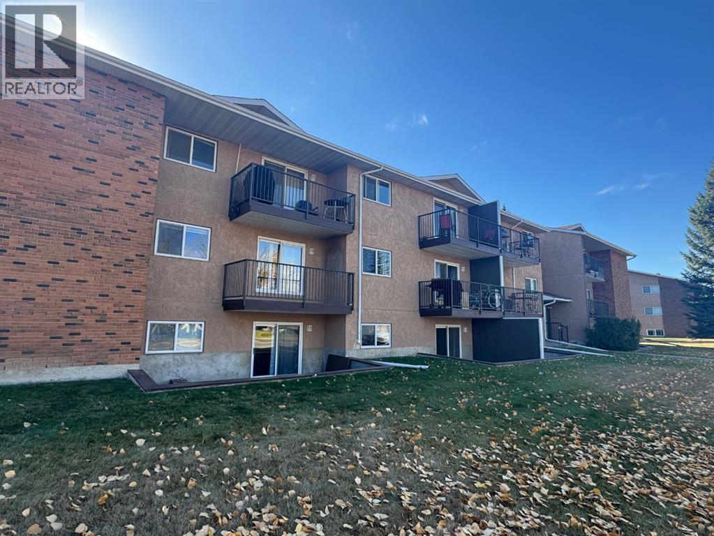106, 27 Bennett Street, Red Deer, Alberta  T4R 1V3 - Photo 9 - A2263659
