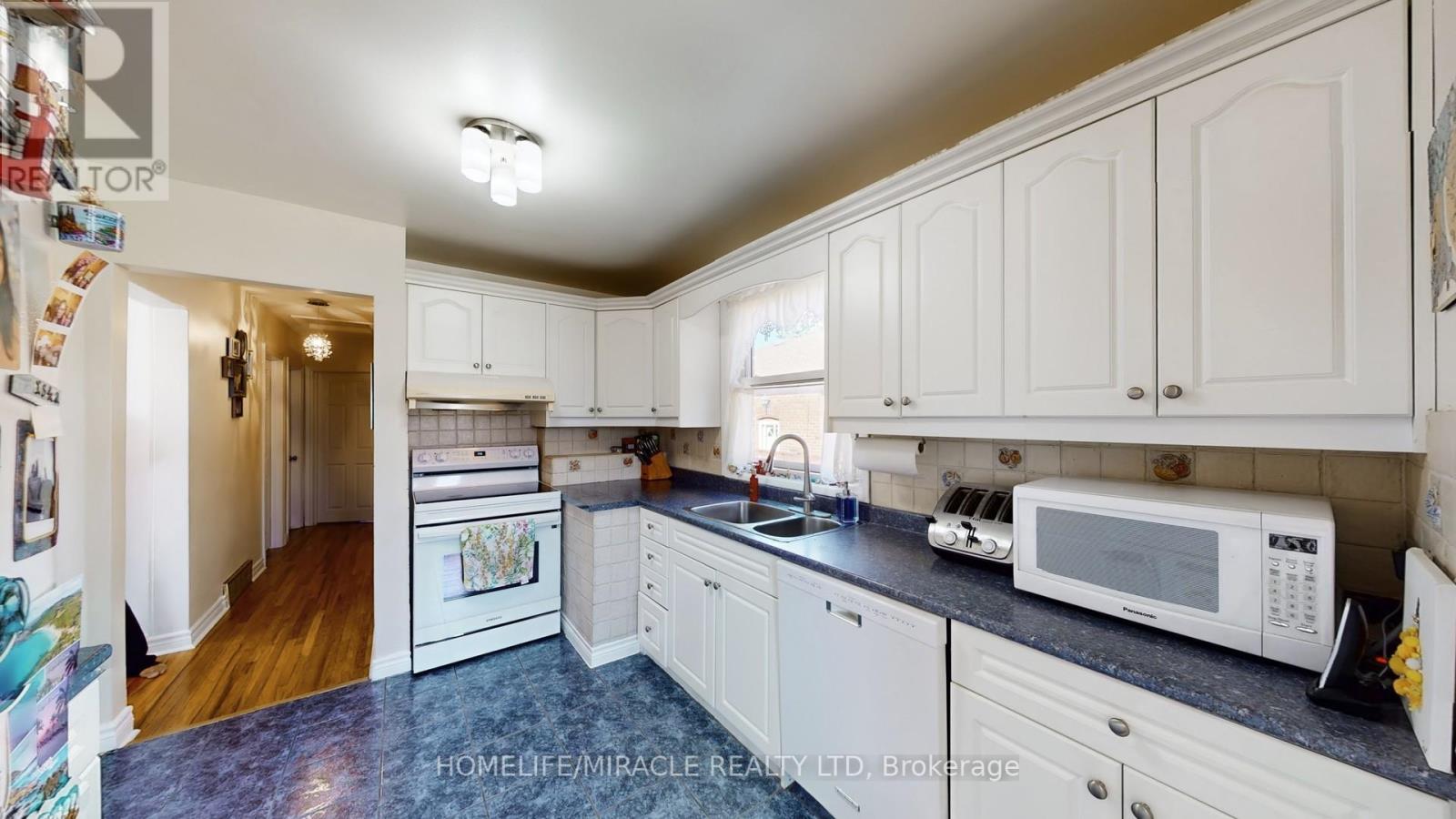 48 Frey Crescent, Toronto, Ontario  M1R 2C7 - Photo 10 - E12455610
