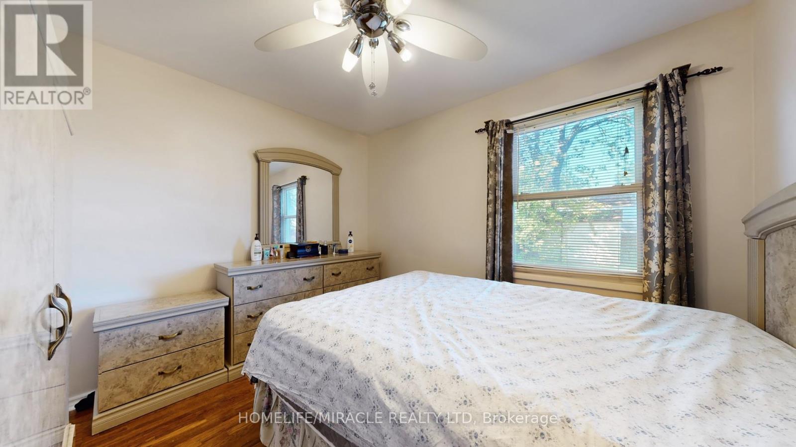 48 Frey Crescent, Toronto, Ontario  M1R 2C7 - Photo 15 - E12455610