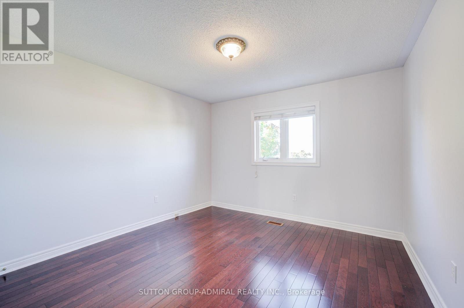 6 Lorridge Street, Richmond Hill, Ontario  L4E 4E6 - Photo 34 - N12456391