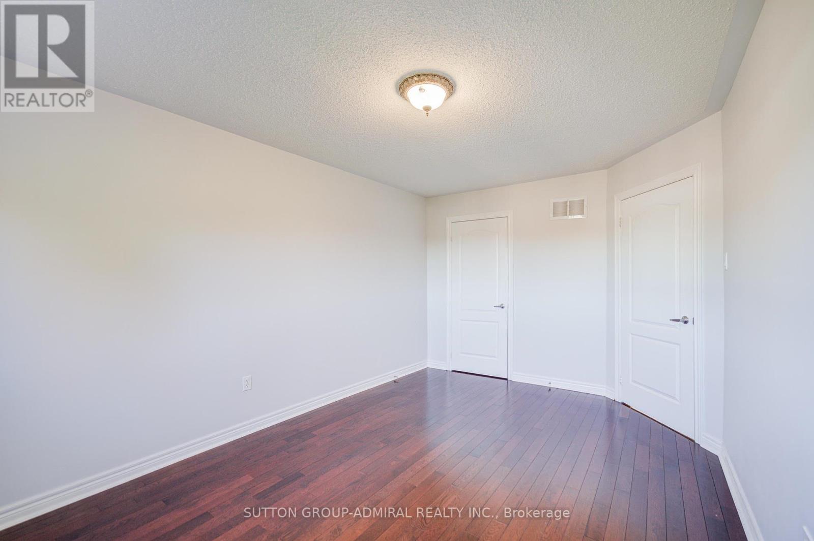 6 Lorridge Street, Richmond Hill, Ontario  L4E 4E6 - Photo 32 - N12456391