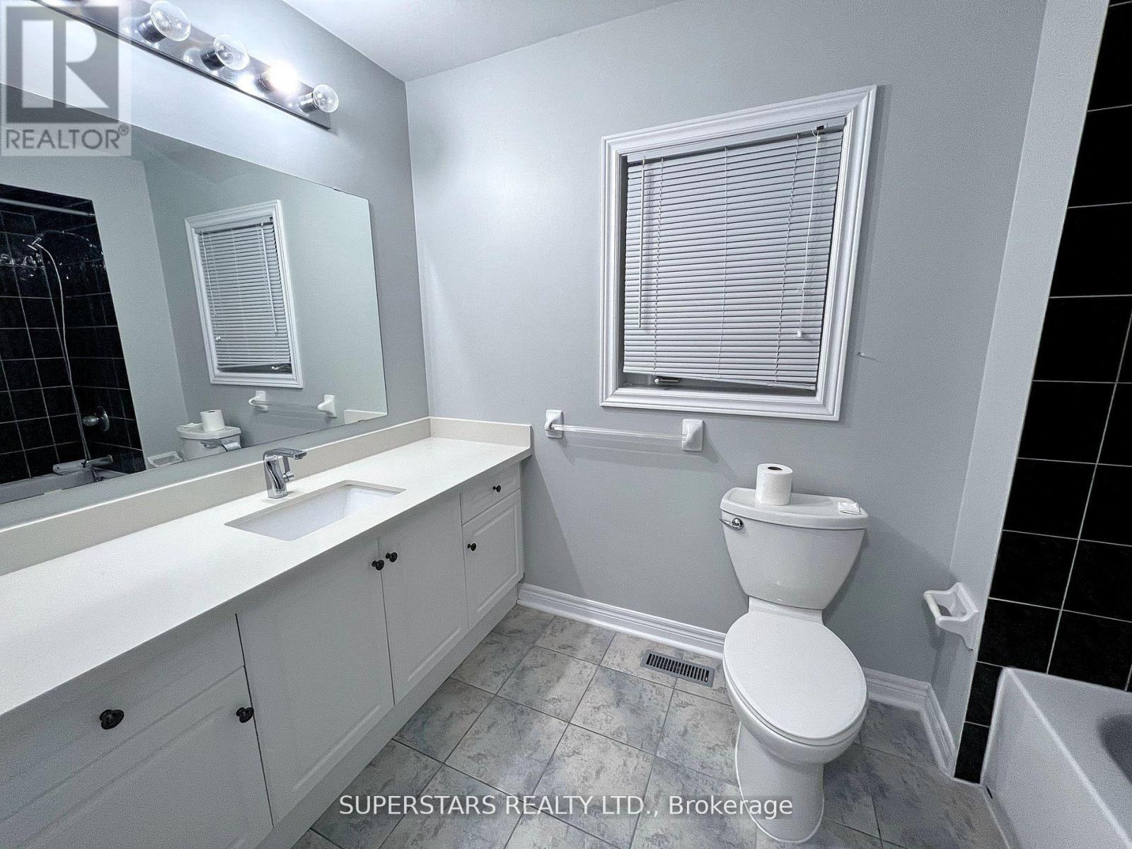 28 Quantum Street, Markham, Ontario  L3S 4J5 - Photo 10 - N12456428