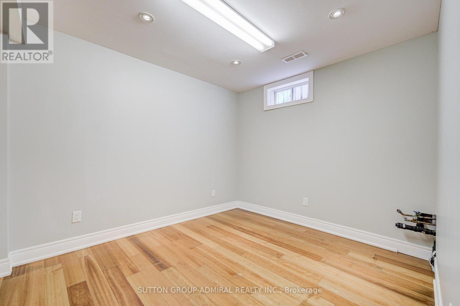 6 Lorridge Street, Richmond Hill, Ontario  L4E 4E6 - Photo 46 - N12456391